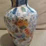 Vintage ceramic Chinese/Japanese vase Image 4