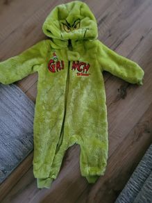 Baby Grinch onesie 6-9mths
