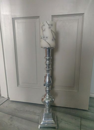 free standing candle holder