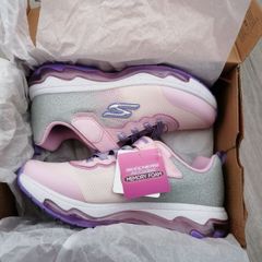 Brand new girls skechers UK 3
