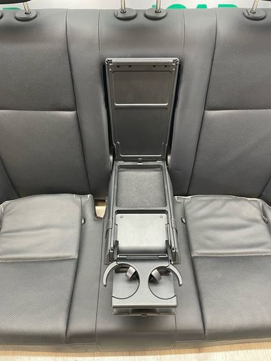 2011 Mercedes C200 Front seats & rear bench