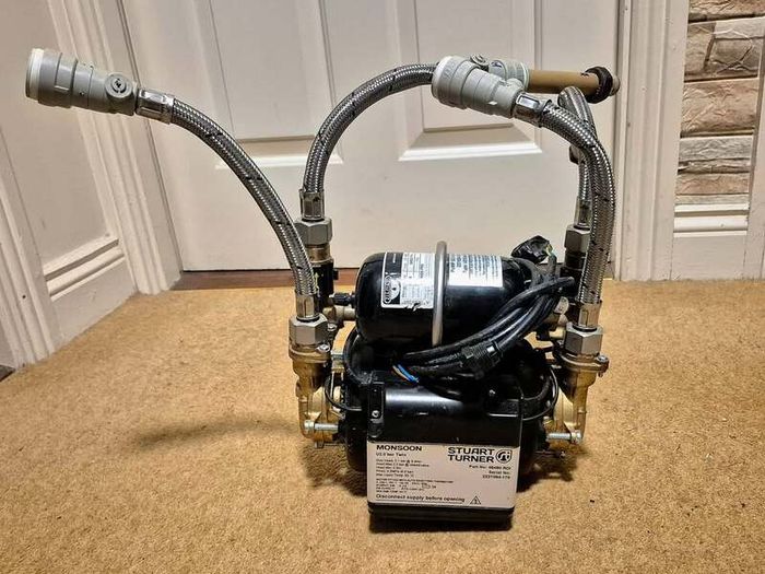 Bar Twin Shower Pump