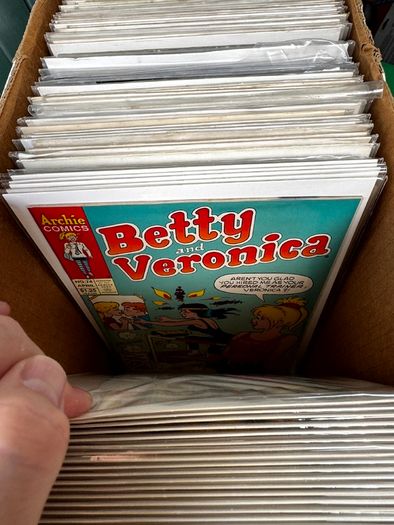 Indie Long Comic Box w 325 Comics for Sale