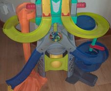Car Race Track