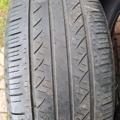265/65/17 jeep tyre 112Y tyres from Toyota hilux. Suits Ranger, Amarok