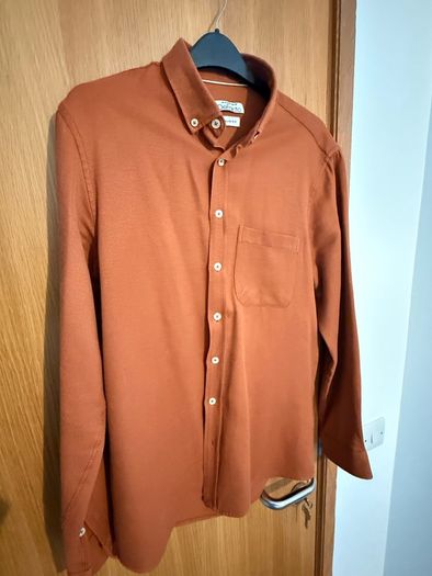slim fit shirt