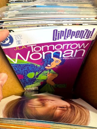 DC Long Comic Box w 250 comics for Sale (2)