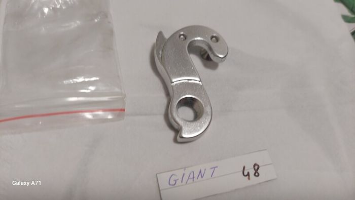 Bicycle parts / rear hanger