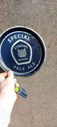 Special romsey metal pale ale drinks tray  .lovely advertising display item, for any home bar or man cave pub restaurant etc, free shipping within Ireland thank you,