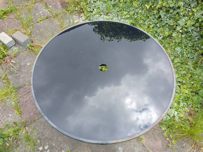 garden table