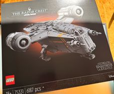 Lego Star Wars UCS The Razor Crest 75331