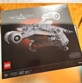 Lego Star Wars UCS The Razor Crest 75331