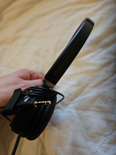 Noise Cancelling Headphones