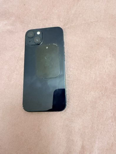 iPhone 13 unlocked world wide 128gb clean around battery 88%