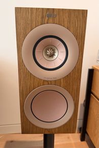KEF R3 Speakers ( originals )