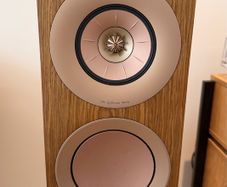 KEF R3 Speakers ( originals )