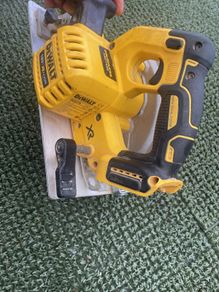 Dewalt Saw