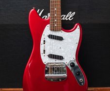 Fender Mustang MG69/MH 2012 - Candy Apple Red