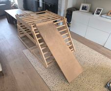 indoor climbing frame