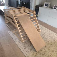 indoor climbing frame