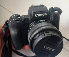 Canon EOS M50 Mark II + Accessories