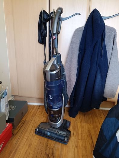 Hoover HU500SBH H-Upright 500 Sensor Vacuum Cleaner