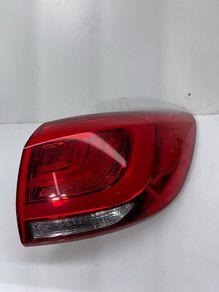 2015 Kia Sportage Offside Drivers Rear Outer Body Tail Light 92402 3w610 A2l16b2