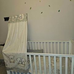 Baby baldachin, bedding set and hanging organizer