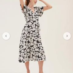 Brand new Marks and Spencer wrap dress size 14