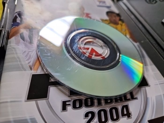 Fifa 2004  Nintendo gamecube and wii games Original