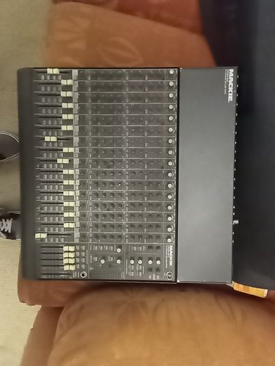 Mackie cr1604-vlc