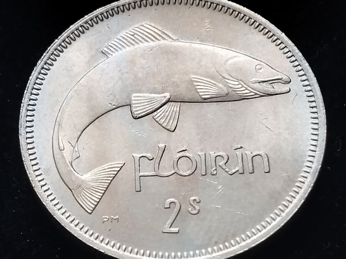 #731 - Ireland - 1959 - Florin - Toned - AU - KM.15a