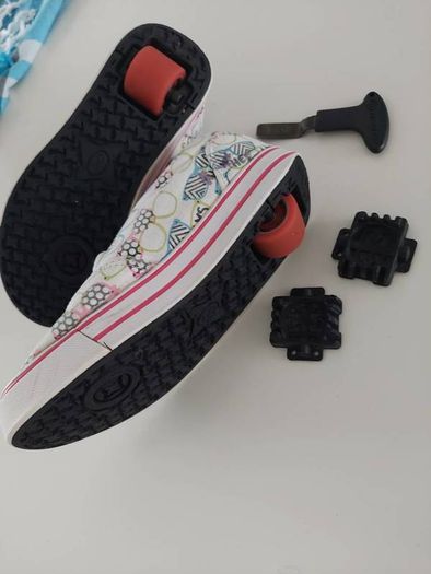 Genuine Heelys Fast Style Uk 2 / Eur 34