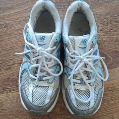 New Balance Trainers UK 5.5 EU 38.5