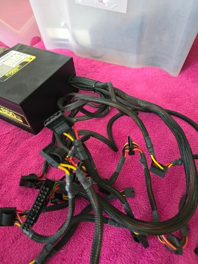 Corsair TX650W ATX Power Supply