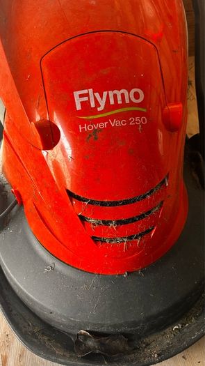 Flymo Hovervac 250 Lawnmower