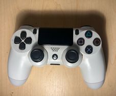 playstation 4 controller
