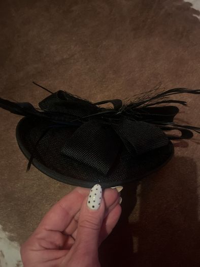 hair piece black / new fascinator