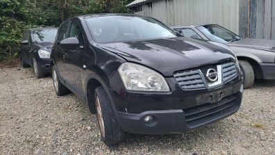 Nissan Qashqai Parts Breaking