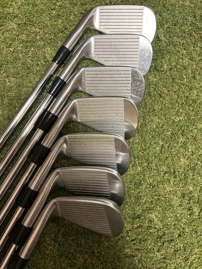 Titleist MB 714 irons