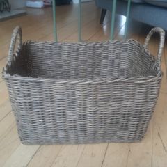 Plant basket
