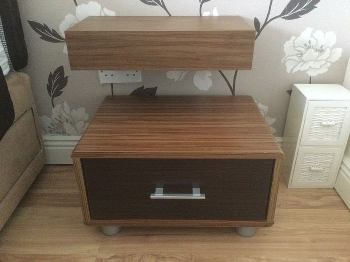 2 lockers and 2 floating shelf drawers