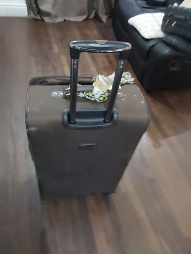 2 suit cases