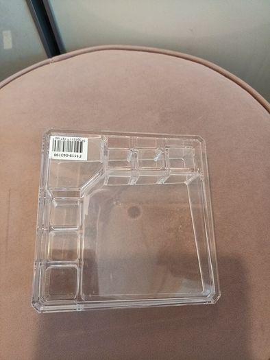 make up storage