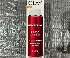 Olay Regenerist Day Face Cream SPF30 AntiWrinkle Firming Moisturiser with Niacinamide Peptides 50ml