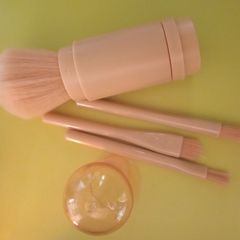 Portable makeup brush