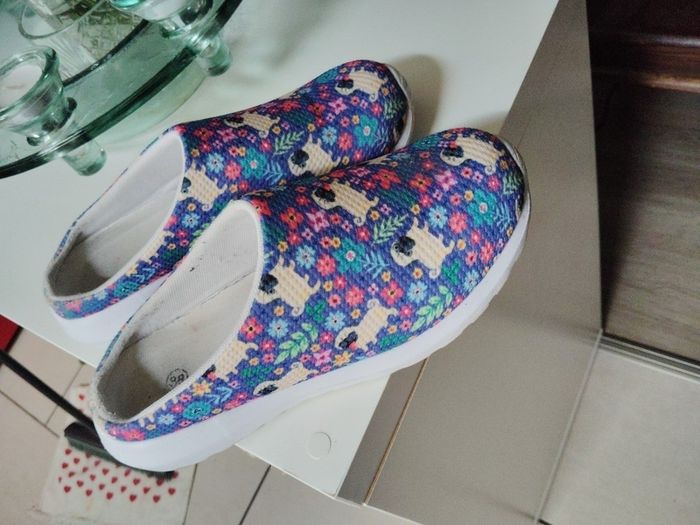 Pug mules