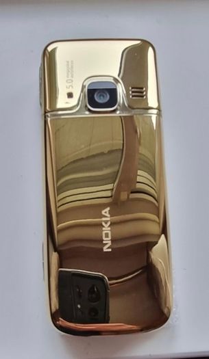 Nokia 6700 Classic Gold Edition