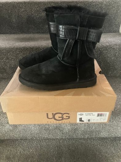 Ladies Black Suede Josette Ugg Australia Boots with Leather Bow Size UK4.5