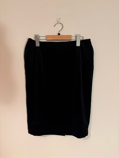 Velvet skirt